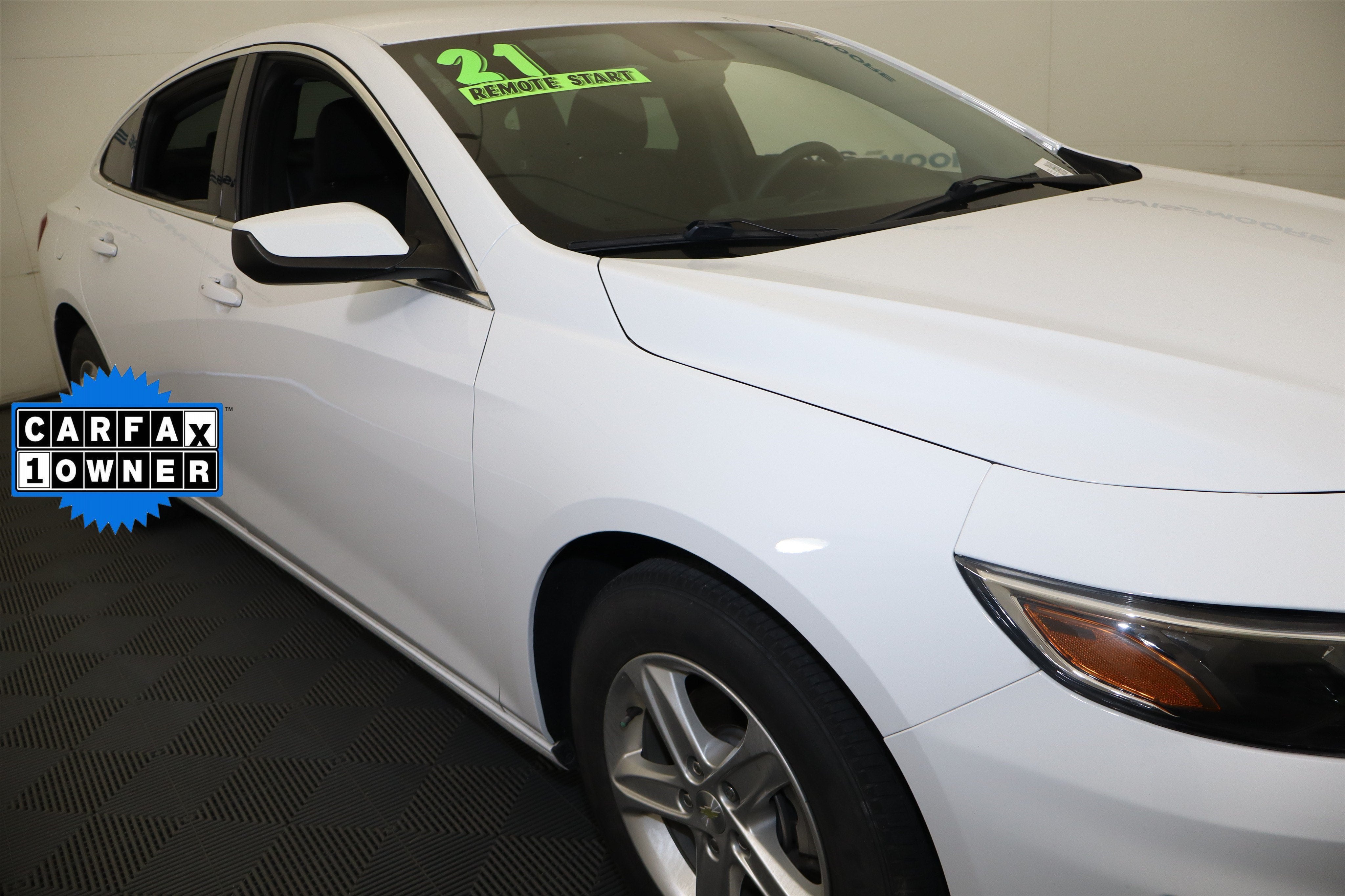 2021 Chevrolet Malibu — interior view