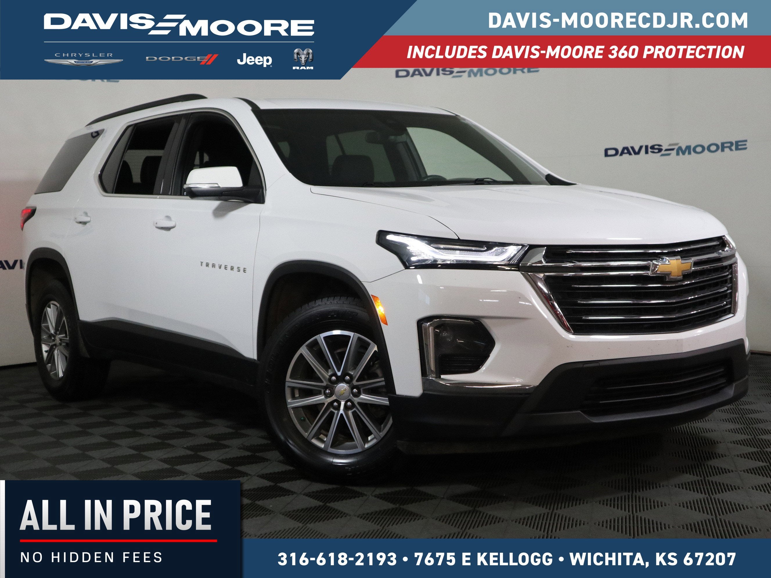 2023 Chevrolet Traverse LT Leather in Summit White — front three-quarter view