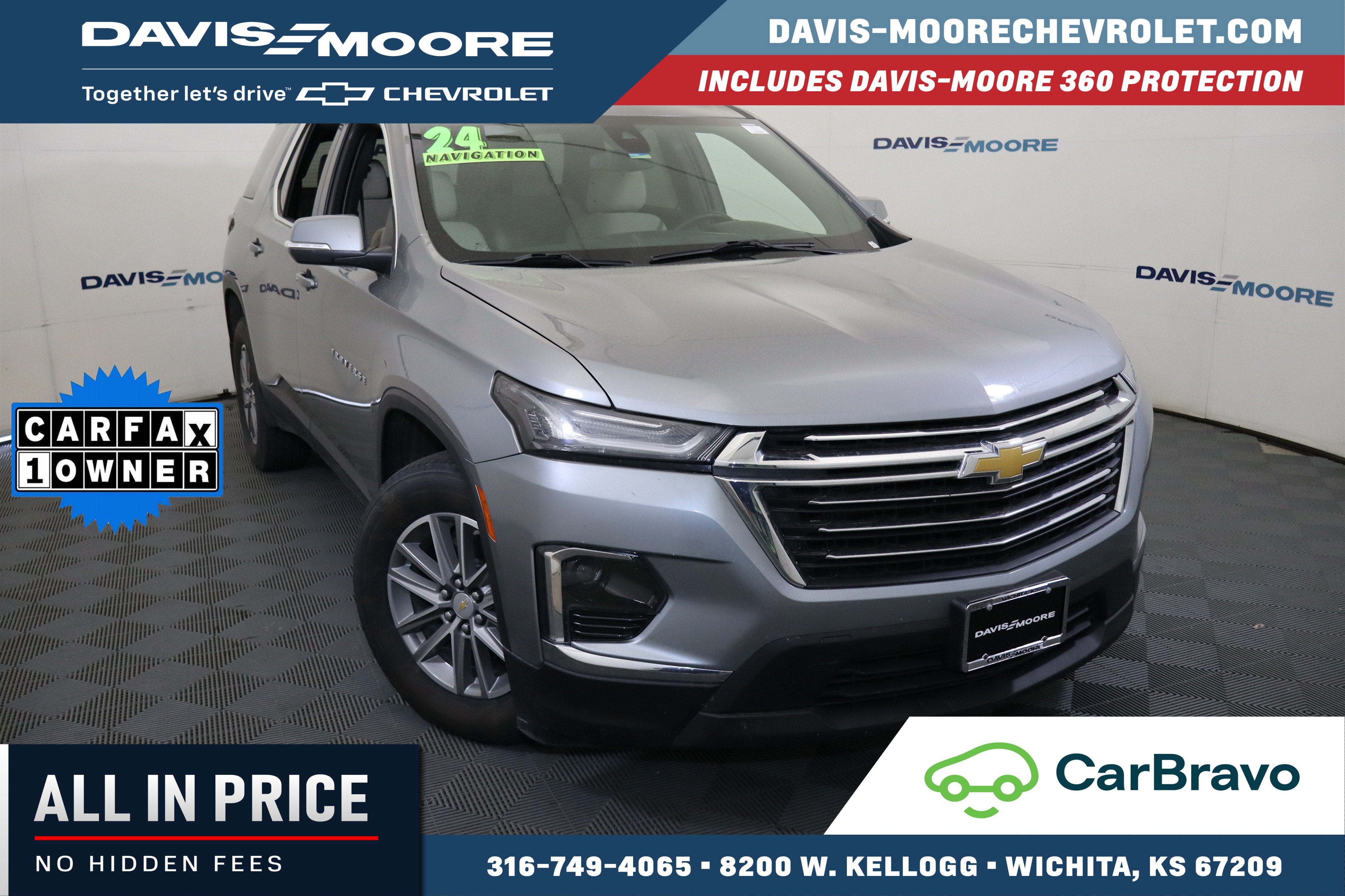 2024 Chevrolet Traverse Limited LT Cloth in Sterling Gray Metallic — front three-quarter view