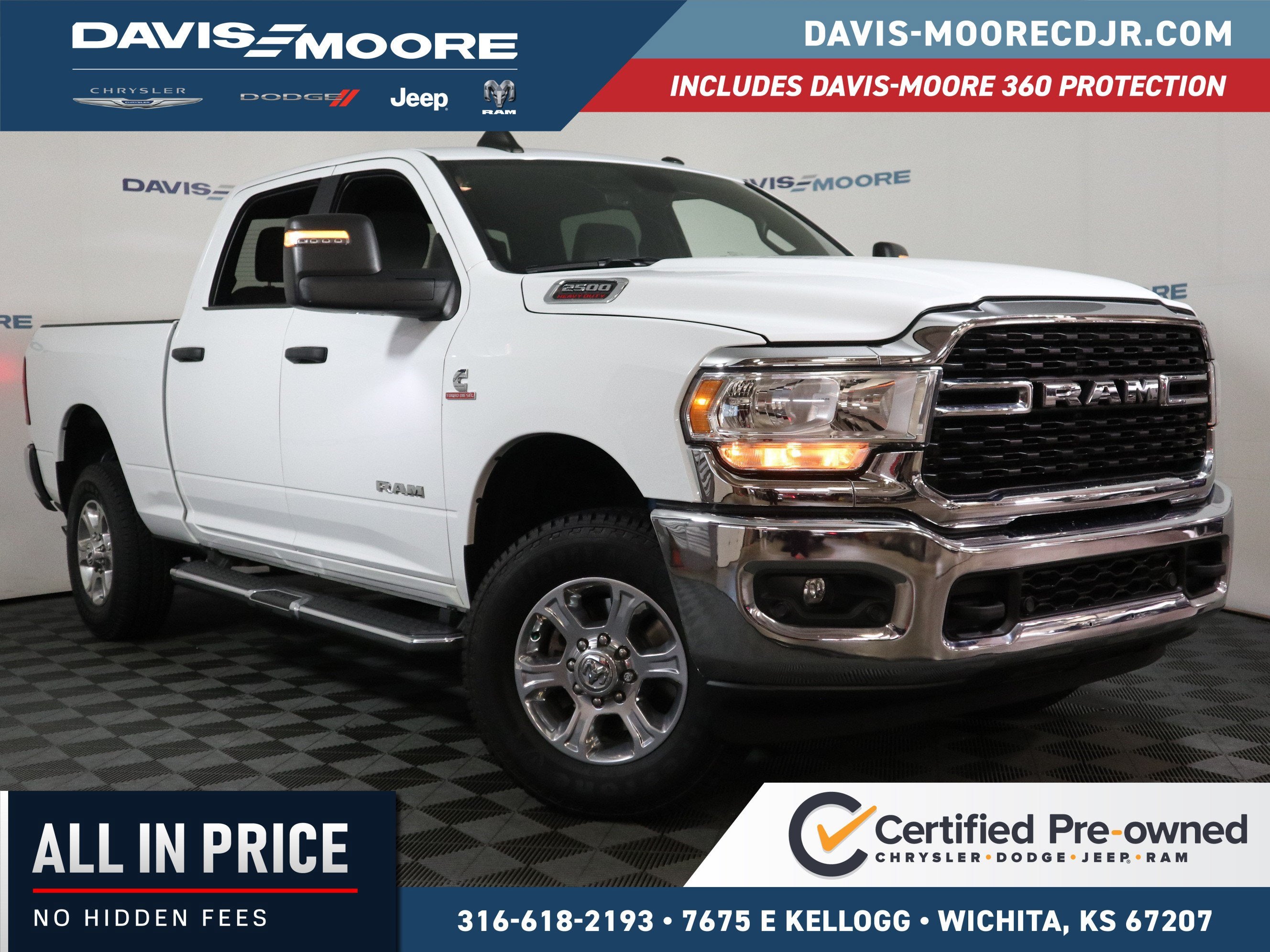 2024 RAM 2500 Big Horn Crew Cab 4x4 6'4" Box in White — front three-quarter view