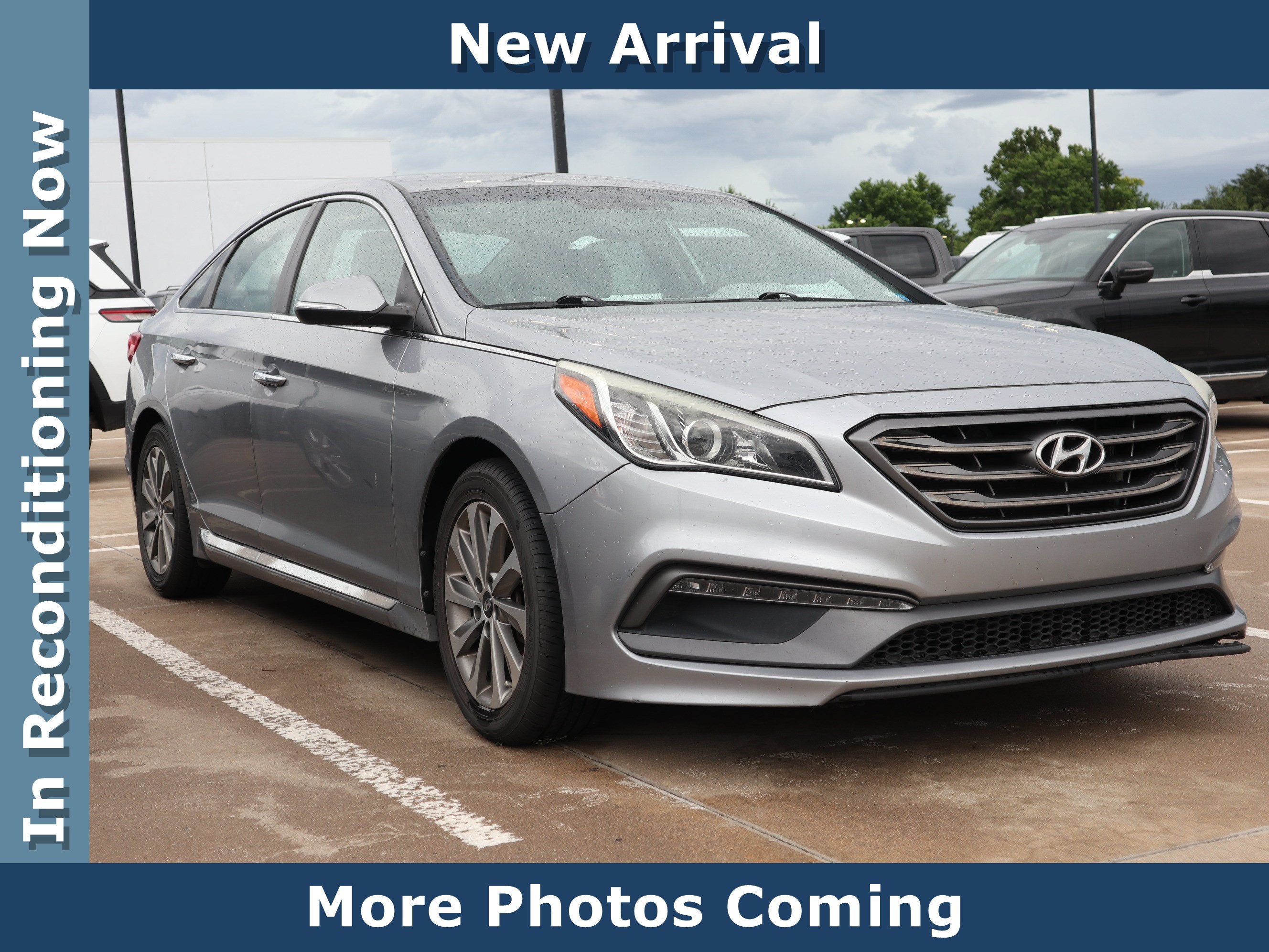 2016 Hyundai Sonata Sport in Gray — front three-quarter view